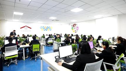 企叮咚 以技术服务为核心，打造企业营销互联网共享平台